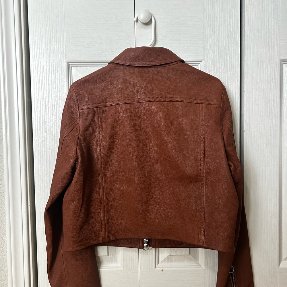Madewell Shrunken Zip-Front Jacket in Leather, Cinnamon Stick - Picture 3 of 5